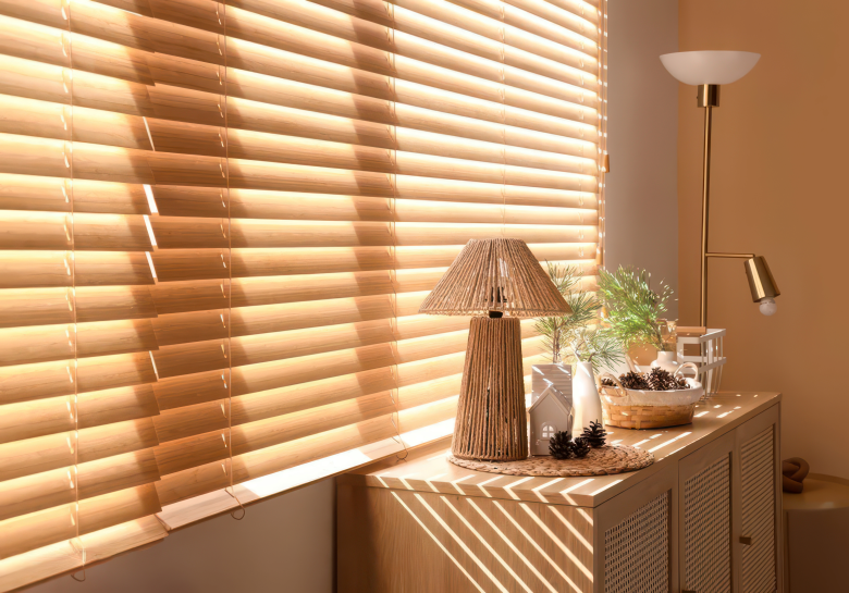 产品应用:客厅窗帘